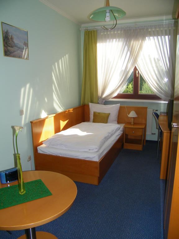Hotel Restauracja Tawerna กลีวิตเซ ห้อง รูปภาพ